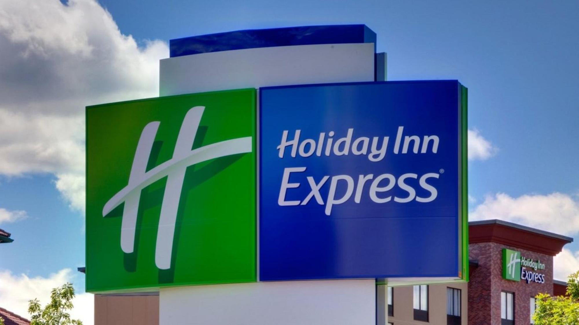 Holiday Inn Express & Suites Oklahoma City Northwest By Ihg Exterior photo