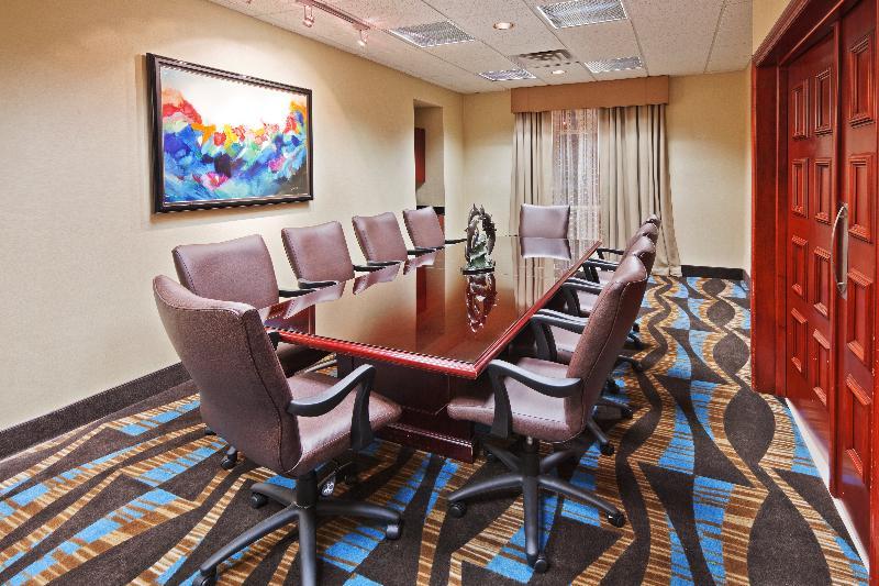 Holiday Inn Express & Suites Oklahoma City Northwest By Ihg Exterior photo