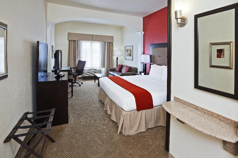 Holiday Inn Express & Suites Oklahoma City Northwest By Ihg Exterior photo